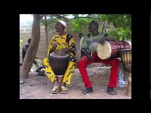 Djembe Grande Master Aruna Sidibe w/ Mali djembe great Brulye Dumbia: rare classic djembe footage