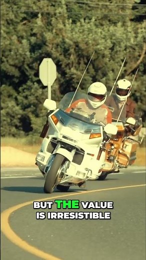 Old Honda Gold Wing: Why You Should Buy This Classic Motorcycle!