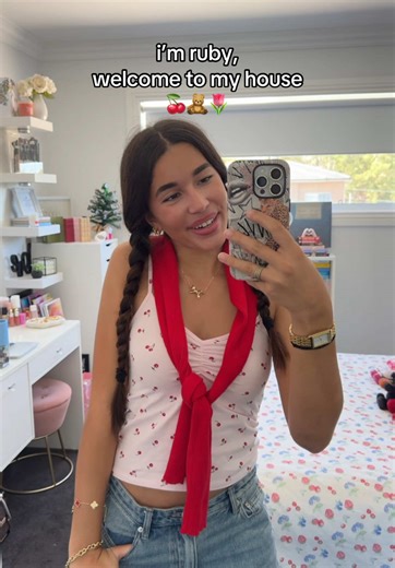 Explore My Aesthetic Room Tour and Decor