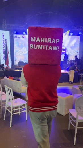 Siguradong mahirap bumitaw sa Viva Movie Box! Spotted si Viva Movie Box dito sa Malikhaing Pinoy’s YC2 Creative Festival at Samsung Hall, SM Aura VMB Viva Movie Box, Mahirap Bumitaw! The first ever pinoy microdrama streaming platform! https://share.vivamoviebox.com/Vmb-download 𝗗𝗢𝗪𝗡𝗟𝗢𝗔𝗗 𝗧𝗛𝗘 𝗔𝗣𝗣 and 𝗦𝗨𝗕𝗦𝗖𝗥𝗜𝗕𝗘 for only ₱𝟱𝟵 𝗽𝗲𝗿 𝘄𝗲𝗲𝗸! #VMBMahirapBumitaw #VivaMovieBox #YoungCreativesChallenge #YC2 #YC2Seasons3 | VIVA MOVIE BOX