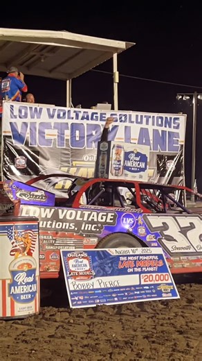 THAT’S A HAWKEYE 100 WIN. | Bobby Pierce