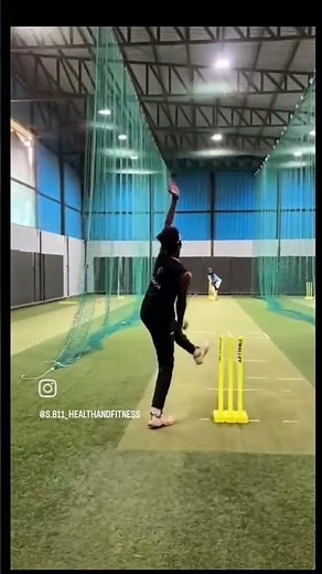 How to do cricket Bowling Basics