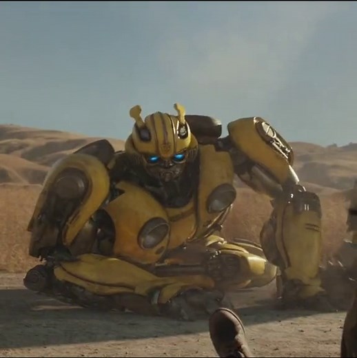 Bumblebee vs Dropkick #Transformers #Bumblebee #Autobot #2018 #Dropkick #Thesearch #fight #robot #figure #toy #houseoftoys #edit