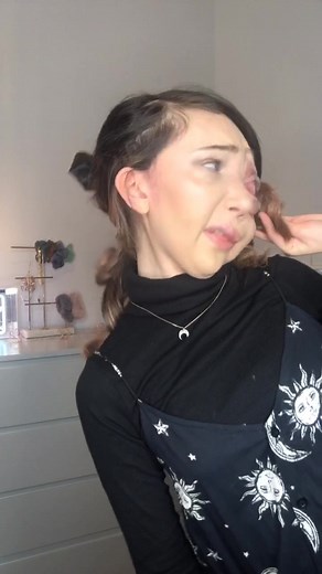 someone teach me these dances i’m struggling 😂#foryoupage #foryou #fyp #viral