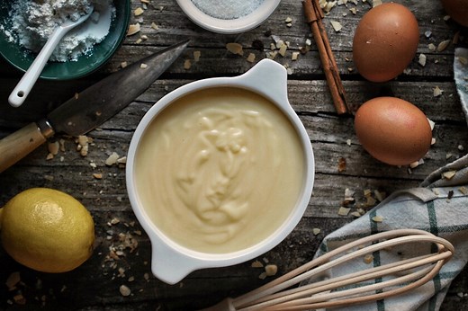 Crema pastelera casera: la receta tradicional más fácil y que siempre sale bien