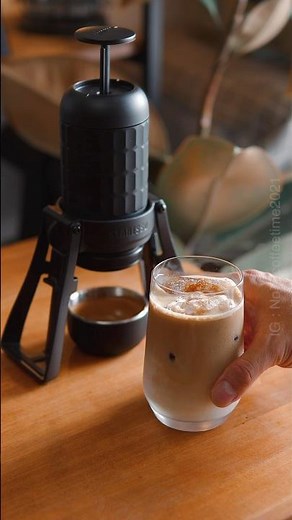 Latte in Seconds ☕✨ | SP300 Portable Espresso Maker