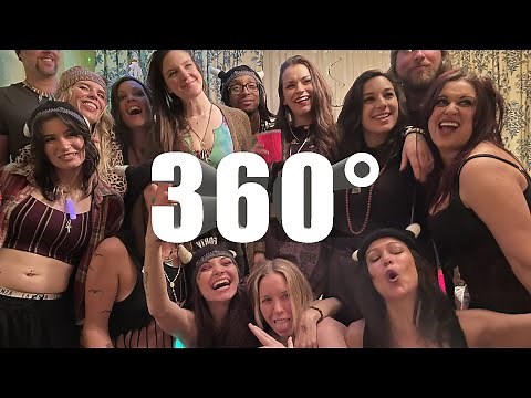 360° Virtual Reality House Party: Good Times at Elaine's with Theresa & Friends!