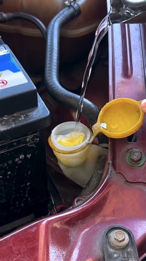 1.3M views · 789 reactions | Create a DIY car windshield washer | Travel Addict | Facebook