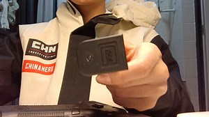 每立方g19X，弹夹底盖修改展示