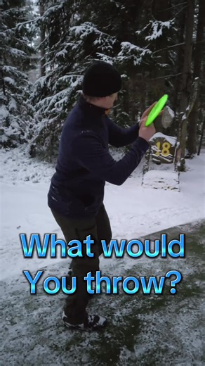 Discgolf at Ale Disc Golf Center in Winter
