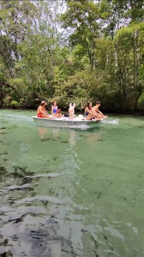 Another day on weeki wachee speedway ⚠️🚨🛶 #boating #JetSki #fblifestyle #pov #river | La Guera