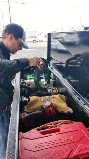 How I Keep My Work Truck Organized Every Day I get asked a lot how I keep my truck from turning into a mess. Here’s how I set up my side compartments for tools, straps, and recovery gear, nothing fancy, just what works for me out in the field. What’s the one thing you always keep in your truck? #WorkTruck #TruckOrganization #DieselLife | Whiteface Ford