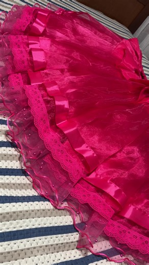 Venta de Centros artesanales en color fucsia ✨🫶🏼, 7 piezas, talla 64, cintura 70, para más información por imbox #paratiiiiiiiiiiiiiiiiiiiiiiiiiiiiiiiiii💗 #cholitapaceña🇧🇴🌹💐 #viralvideotiktok #fypシ #Viral