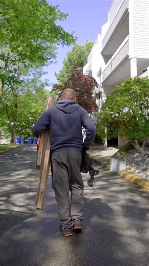 How Small of a Hole Can a Mouse Fit Through? (Professional Guide)