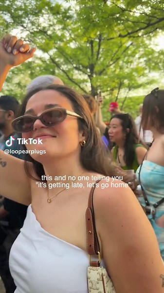 Top Benefits of Using Loop Earplugs at Festivals