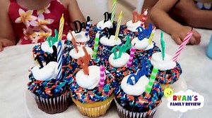 Ryan'S Box Fort Maze Challenge With 1 Hr Kids Video!!!