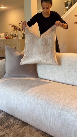 241K views · 2.7K reactions | 40% off all my pillow and bedding collection in collaboration with @oncloud9shoppe Inspire Me x Cloud9! Sale ends Nov 18! Take advantage of this sale if you’re looking to update your bedding and pillows. There are beautiful pieces waiting for you, from the link in my bio ❤️ | Farah Merhi | Facebook