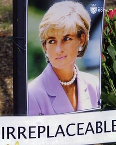 922K views · 5.9K reactions | When Princess Diana died, there was an unprecedented outpouring of national grief in her honour. | Real Royalty | Facebook