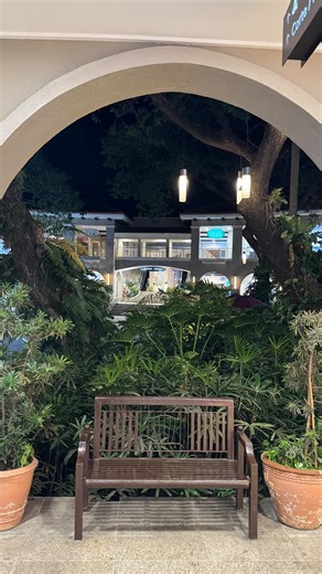 Back on the same spot after 10 years with Ms. Angel Locsin 😍 #20162026trend #10yearschallenge | Mike Quinzon