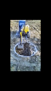 Construction excavator scoops house foundation Kỹ năng lái máy xúc đỉnh cao p7 | Touch of Color