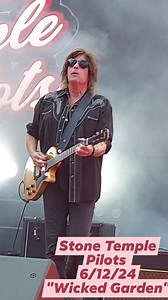 1.4K views · 38 reactions | Stone Temple Pilots Jeff Gutt The Bullpen DC #stonetemplepilotsfans #grunge #nationalstadium #stonetemplepilots #90smusic #STP #erickretz #RobertDeleo #JeffGutt #DeanDeleo | Rock N Roll Experience | Facebook