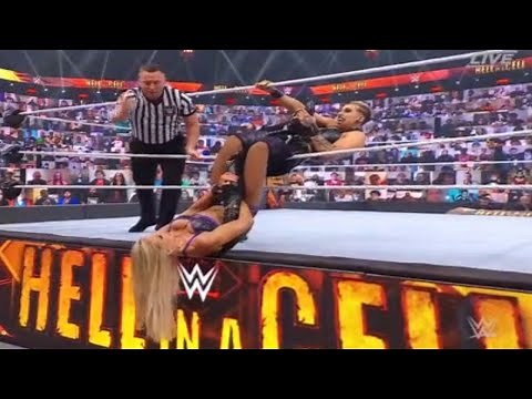 HELL in a CELL 2021: Rhea Ripley VS Charlotte Flair