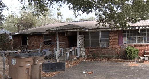 Wife of accused Mobile arsonist claims his innocence in court