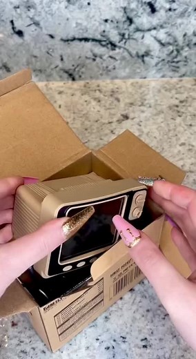 Retro Mini TV with 108 Games Unboxing and Review