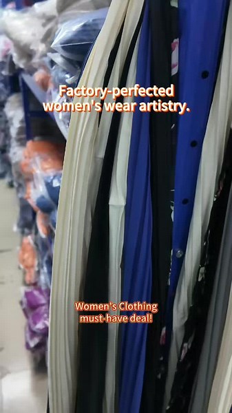 Flowy Pleated Skirts Factory In-Stock Direct Shipping#skirt #clothing #clothesfactory #wholesale#womenclothes #Womenclothing#Knittedwovenfabric #Dress #Tshirt #pants#oem #odm