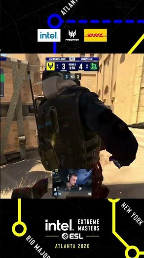 Senzu catches the timing perfectly and sneaks behind ZyWoo for a shocking knife #esl #atlanta #cs2