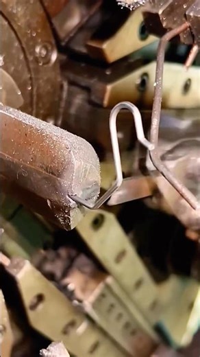 Manufacturing of wire form springs