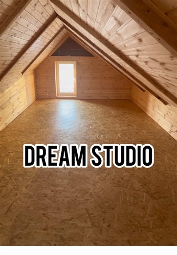 Bringing My Studio to Life: The Perfect Chair Choice