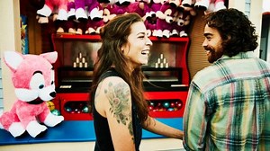 Seis señales del lenguaje corporal a las que prestar atención en la primera cita