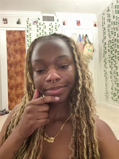 🌹 (@livelaughlovemeca)’s videos with original sound - Hoochie Gawd