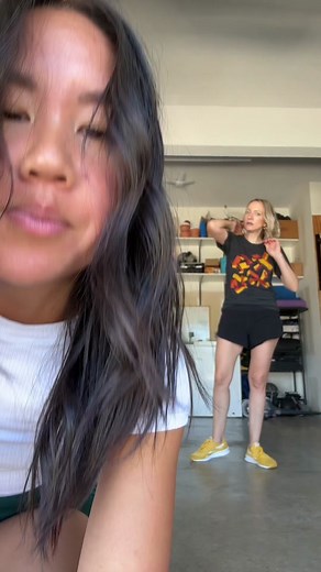 dc us❤️ #shufflemamas #momswhotiktok #momswhodance #dancetherapy