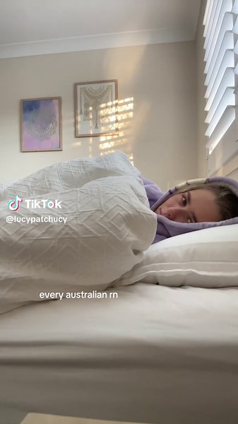Acclimatizing to the Cold: Comedy Performance in Australia