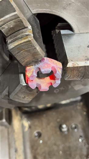 #machine #torno #fresadora #cnc #usinagem #o #industria #a #metal #mecanizado #mecanica ##fresa #machining #metalmecanica #n ##ceramica #cncmachining #feruuramentaria | Ciciro torneiro