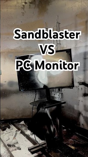 💨 Sandblaster vs PC Monitor – Watch the Surface Change 😱