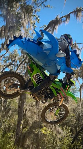 83K views · 1K reactions | Full ice dragon 2-stroke mode on the @motosporthillsboro KX112  Letting it eat in the Loose Program swamp this Halloween. @redbullmotorsports @redbull @motosportinc @rdrco.inc @bbrmotorsports @allballsracing_ #KX112 #kawasaki #2stroke | Carson Brown | Facebook