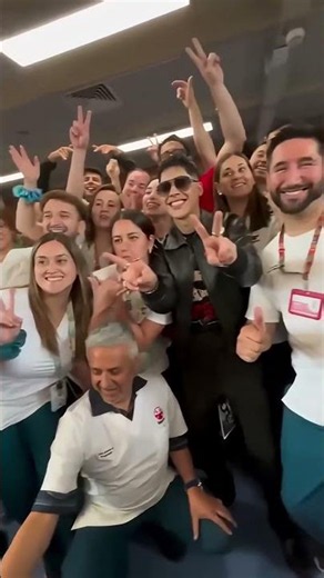 GATA ONLY Live in Europe! 🇮🇹 Cris MJ x Fans | Viral Tour Moment 2026 #crismj #liveperformance #fyp