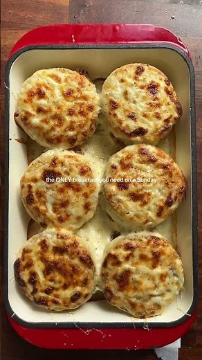 One pan Sunday brunch bake 🤤 Kitchen has turned the humble crumpet into something utterly outrageous