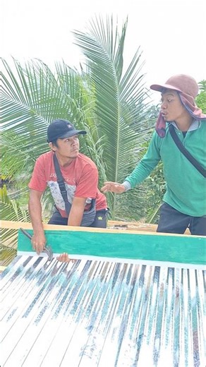 how the genius craftsman lifts the signpost.