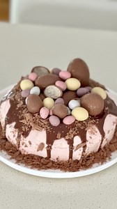 A delicious Easter Dessert you can make the day before. Best of all it requires no baking and it looks fabulous ♡ Recipe: 875ml whipping cream (total needed for wreath and ganache) 1-2 x 250g packets of choc ripple biscuits 3 tblspns powdered sugar 3 teaspoons vanilla Optional for the pink layer: 1 teaspoon flavouring A few drops of colouring Ganache: 1/2 cup dark choc melts 1/2 cup cream (included in total qty above) Decorations: 1 x flake bar Easter eggs of choice I used a 20cm springform pan.