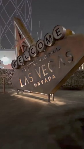 Meow Wolf’s Omega Mart is an exciting all ages interactive art experience in Las Vegas full of hidden treasures, easter eggs, secrets and even a soeakeasy. This isn’t going to be everyone’s cup of tea, but its worth experiencing once. You enter into what appears to be a typical grocery store in search of portals. If you find one, crawl through it to discover another world full of aliens, sparkles, secret passageways and beautiful puzzles. Add this affordable, mobility friendly and accessible att