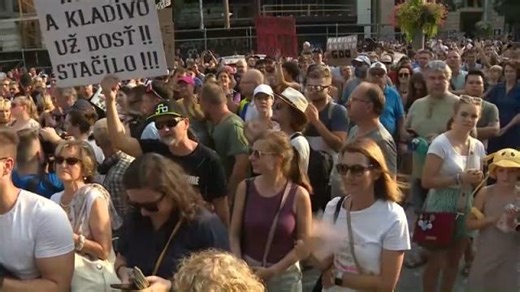Thousands join opposition rally in Slovakia against government's 'attack on democracy'