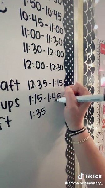 Writing a Fun Friday Schedule for First Grade Classroom Setup