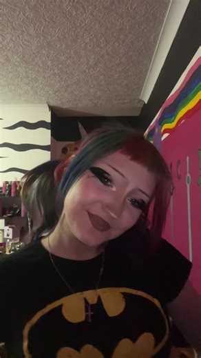 Peek the adventure time characters 😝