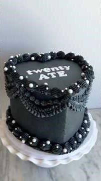 Trendy Black Cake Decoration Perfect Birthday Cake Idea🖤🎂 #cakedesign#shorts#shortvideo #shortsfeed