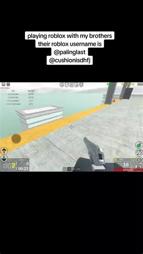 playing roblox with my brothers#fyppppppppppppppppppppppppppppppppppp #fyp #roblox #fypシ゚viral #fypシ #brothers#gaming#tablet