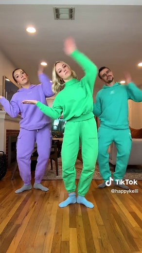 Laundry Done Dance: Washing Machine Moves and Grooves!